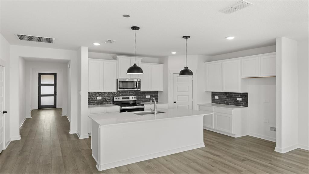 Country Hollow - Residential