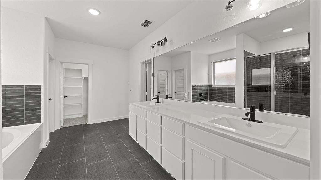 Country Hollow - Residential