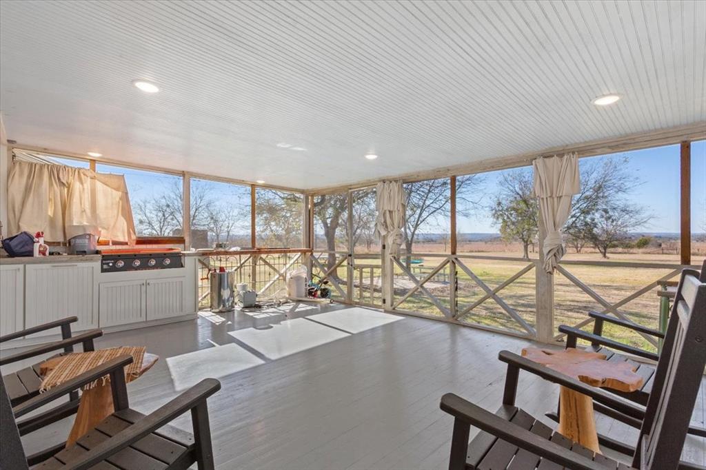Andrew H Long Surv A-472 - Residential