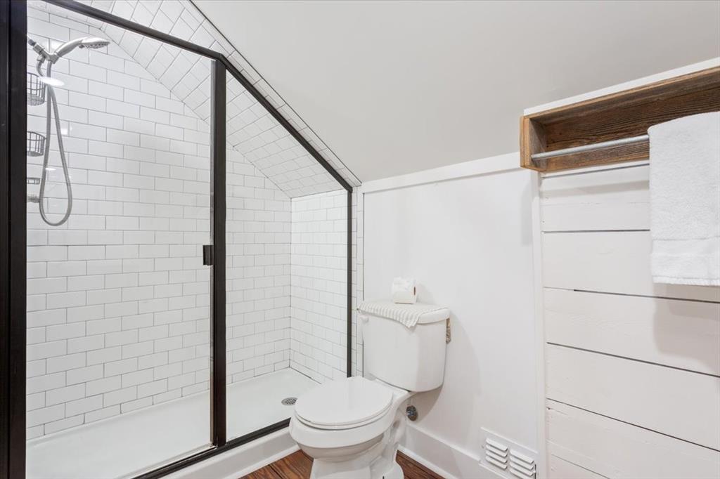 Andrew H Long Surv A-472 - Residential