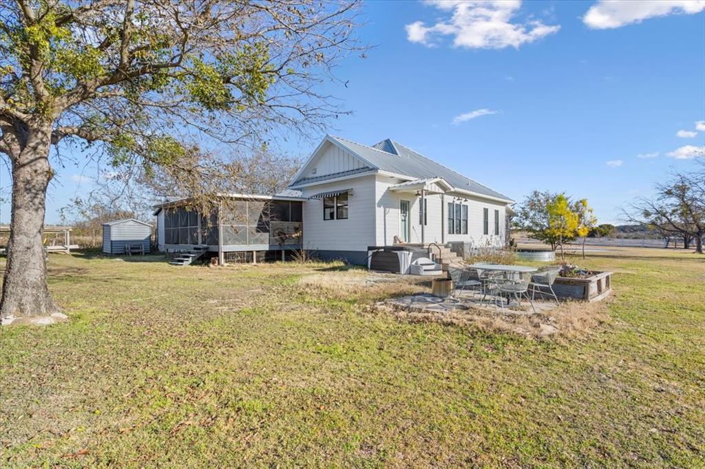 Andrew H Long Surv A-472 - Residential
