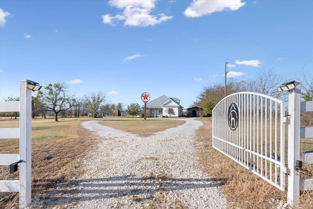 Andrew H Long Surv A-472 - Residential