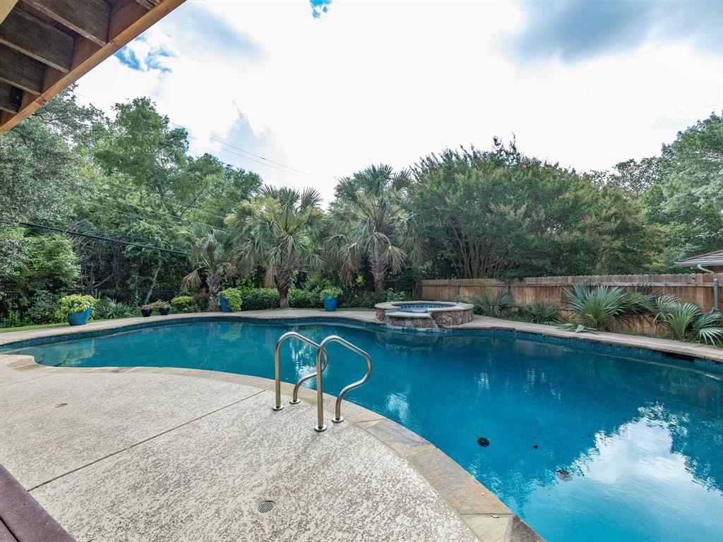 Overton West Add - Residential