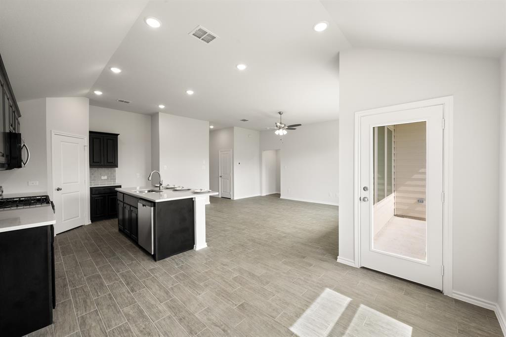 Terra Vella - Residential