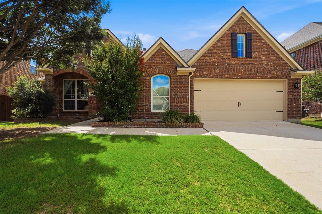 Move-in ready and thoughtfully designed, this stunning rare single-story 4-bedroom, 3-bath home offers the perfect blend of everyday functionality and inviting charm. Nestled in the sought-after Briarwyck subdivision with quick access to Hwy 114 and 377, you're never far from where you need to be — while still enjoying the peace of a true neighborhood feel.

Step inside to find a bright, open main living area anchored by a cozy contained gas fireplace, ideal for gatherings big and small. The spacious kitchen features a large island, gas cook top, electric oven, and a sunny eat-in area perfect for morning routines. At the front of the home, an elegant double glass door study offers flexible space for a home office, playroom, or formal sitting room, complemented by a separate dining room.

The smart layout places one bedroom and a full bath with shower near the entry. Retreat to the generous primary bedroom and en-suite bath tucked beyond the living room, where a wall-width window seat frames a peaceful backyard view. Two additional bedrooms and a full bath with a tub shower combo round out the sleeping quarters.

Practical touches abound: the laundry room features an installed ozone system and the garage includes a dedicated nook ideal for bikes, tools, or extra storage. Outside, enjoy a covered back porch and an extended patio — your canvas for backyard barbecues and evening unwinding.

New roof in 2024.  Fridge, washer, and dryer open to convey with the right offer.  Just a short walk from the HOA pool, splash pad, and park, plus the city walking trail.