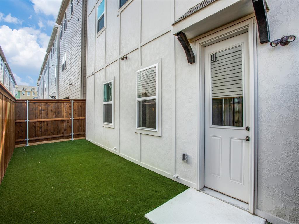 SoHo Square - Residential