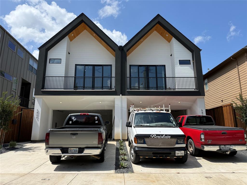 Ross Ave Heights - Residential