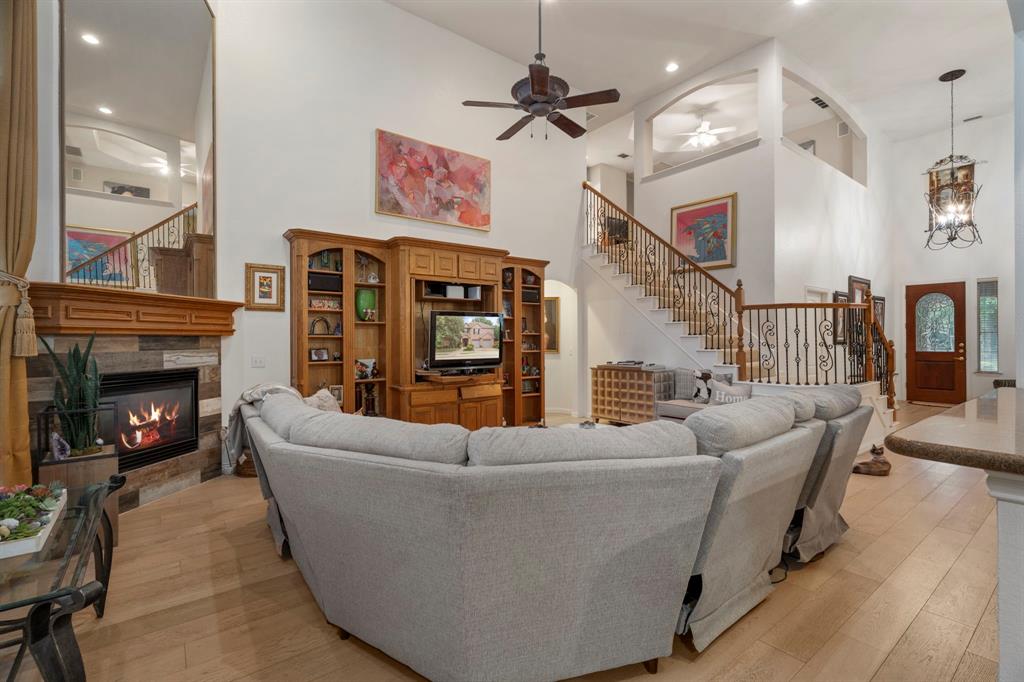Hackberry Ridge - Residential
