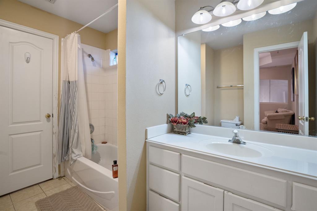 Hackberry Ridge - Residential