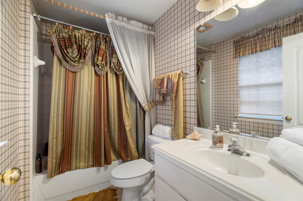 Hackberry Ridge - Residential