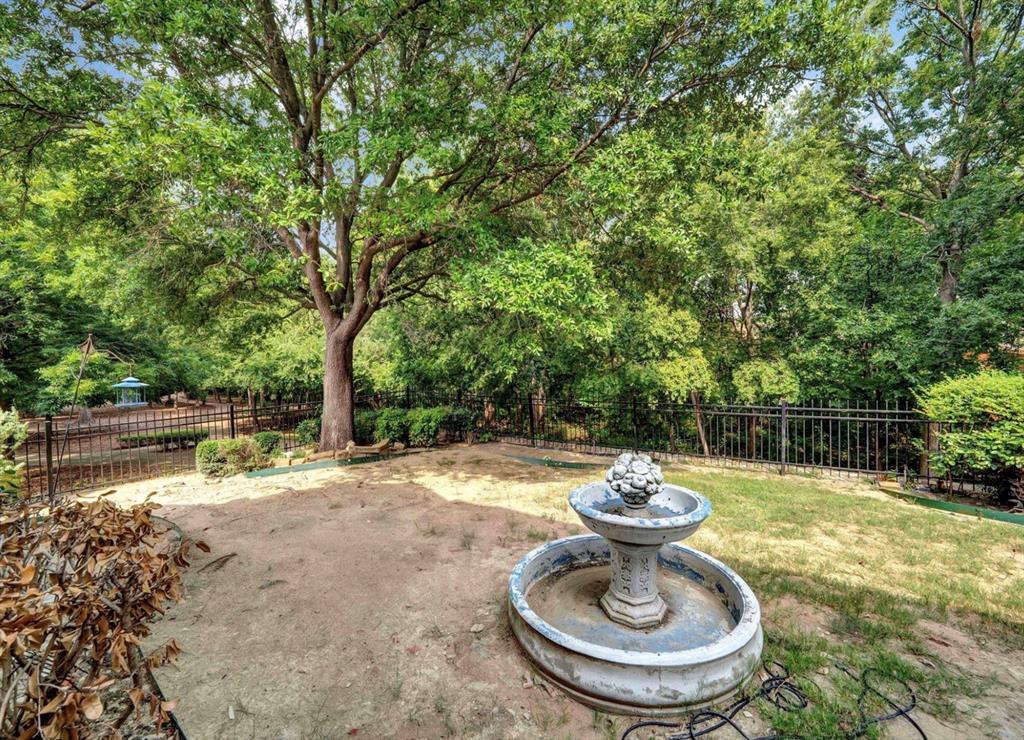 Hackberry Ridge - Residential