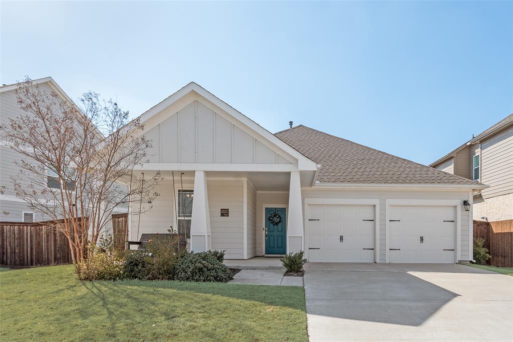Welcome to this charming single story HistoryMaker home built in 2021. Be immediately drawn to the cozy front porch where you will imagine a summer evening enjoying a glass of iced tea on the front porch swing. The open concept living area is filled with natural light and provides lots of room to relax and enjoy family time together. The kitchen features a large center island with white quartz countertops, designer backsplash, grey cabinetry, stainless steel appliances, and a gas burner stove. The primary suite offers a walk-in closet and an ensuite bath with walk-in shower, roomy linen closet, and dual vanities. Enjoy outdoor living in the oversized backyard or enjoy the many amenities that the Waterscape neighborhood has to offer. The much sought after Paula Walker Elementary is new to the neighborhood and within walking distance from the home.