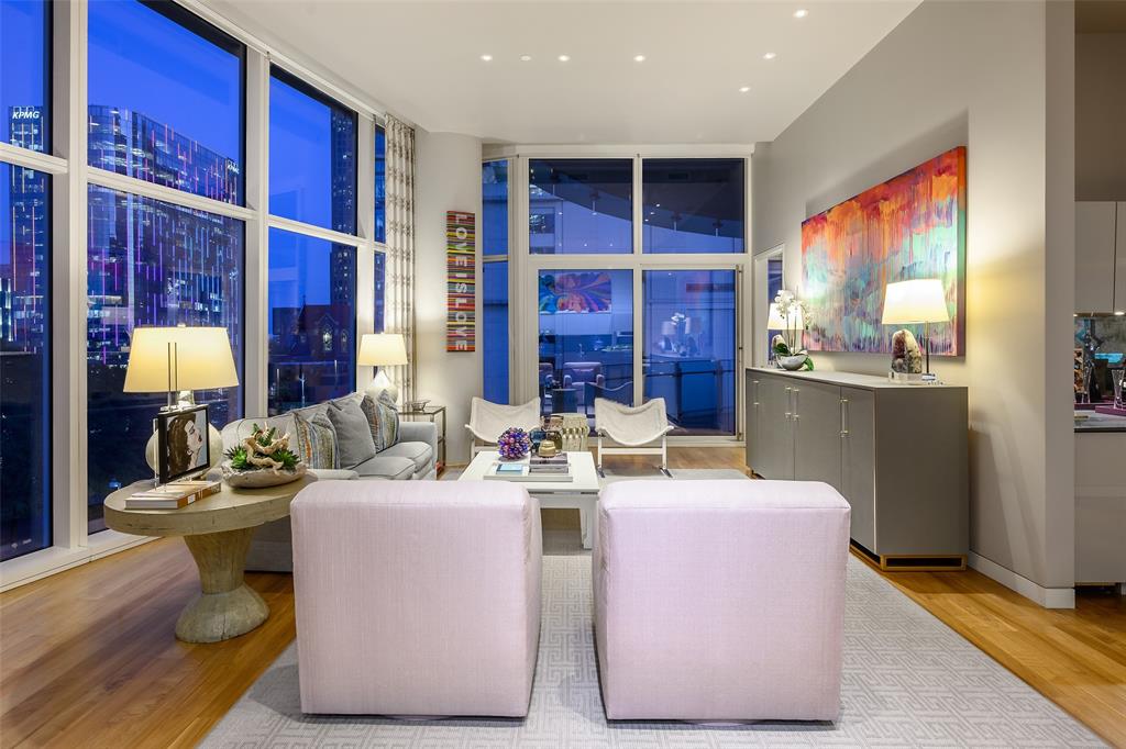 Museum Tower Condo - Residential