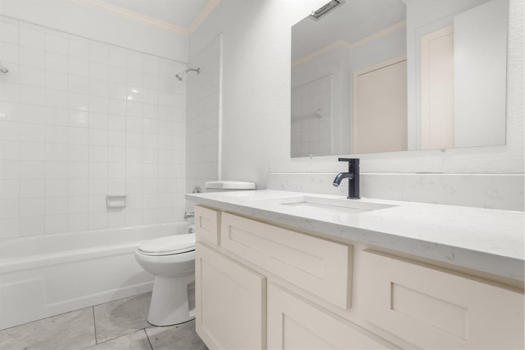 Canyon Creek Country Club 14 - Residential Lease