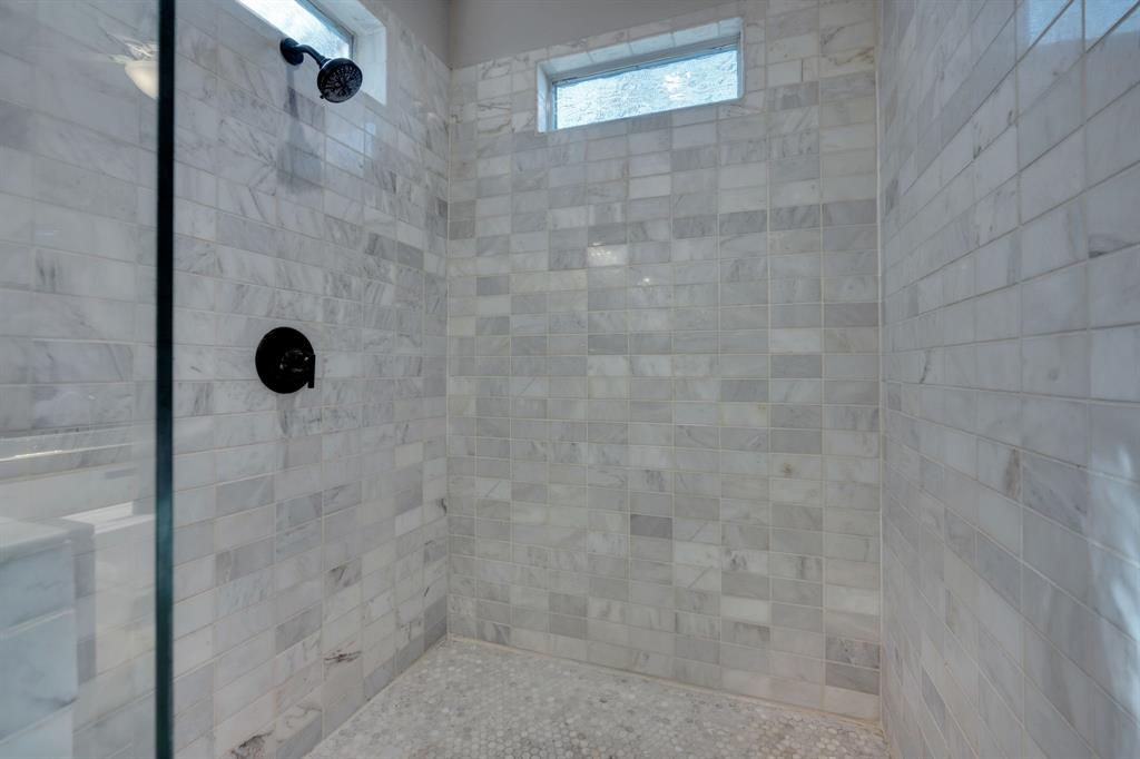 LA VISTA ESTS PH2 .762 AC - Residential