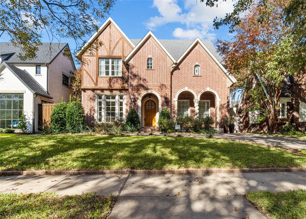 Staged with new photos! Incredible Location. Move In Ready!