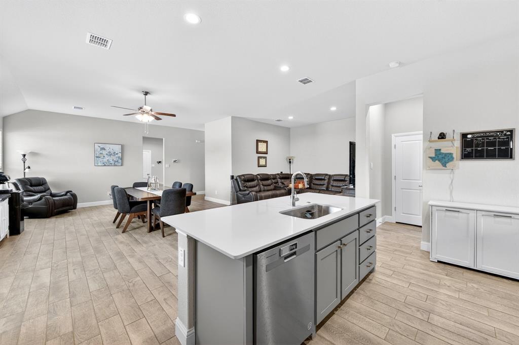 Dove Creek - Residential
