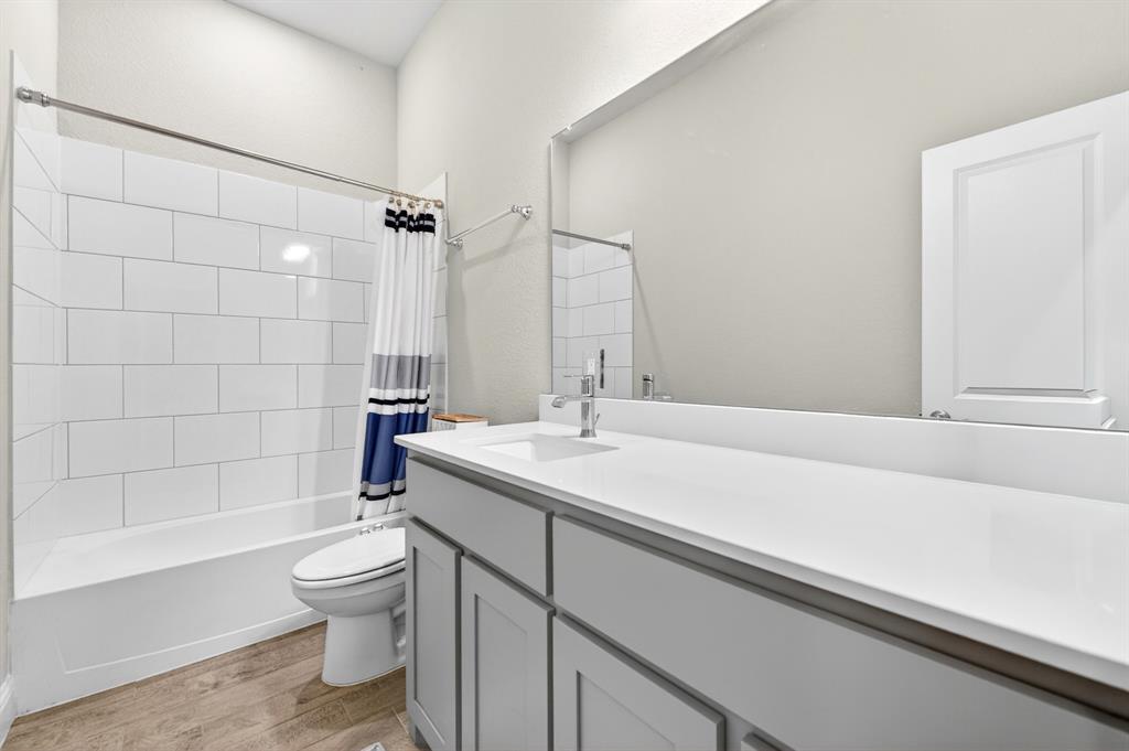 Dove Creek - Residential