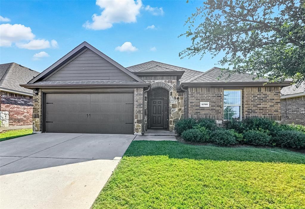 Welcome to this spacious and well-maintained home. The open-concept layout seamlessly connects the kitchen, dining, and living areas, creating a warm and inviting atmosphere perfect for gatherings. The kitchen is designed for both functionality and convenience, featuring ample cabinet space. The primary suite offers a private retreat with a spacious layout designed for everyday comfort. Located just minutes from Interstate 20, it provides a short commute to Dallas. If you’re looking for space, this is the home for you!