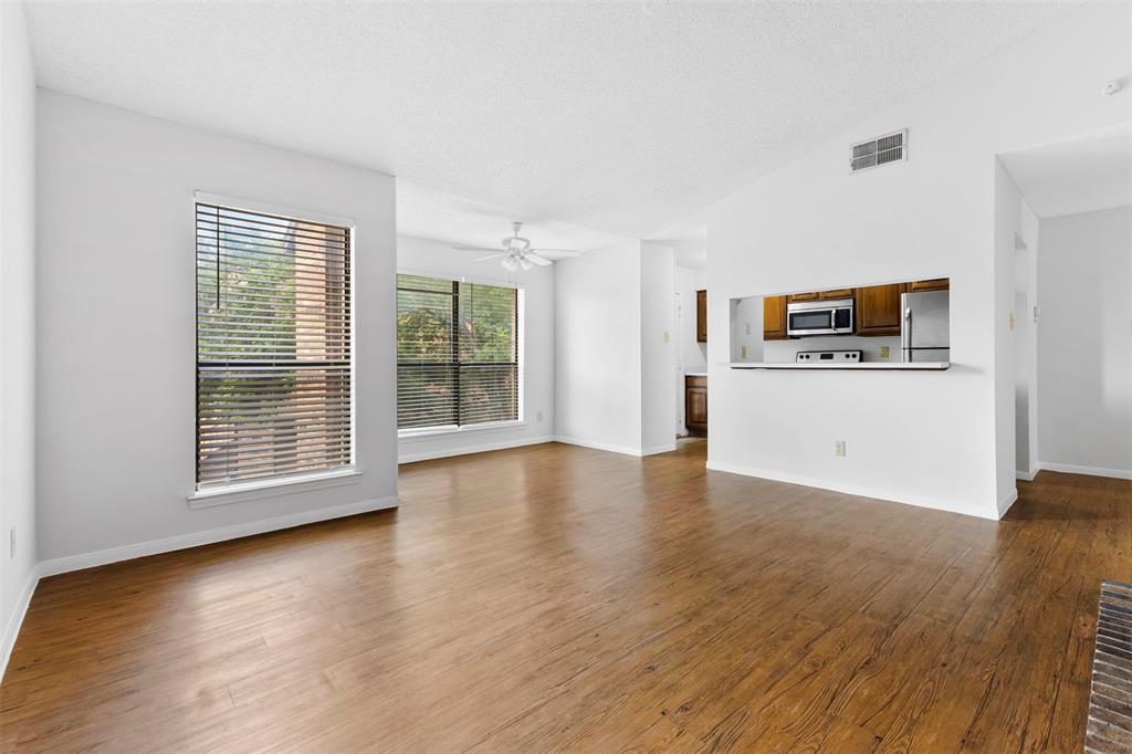 Cloisters Condo The - Residential