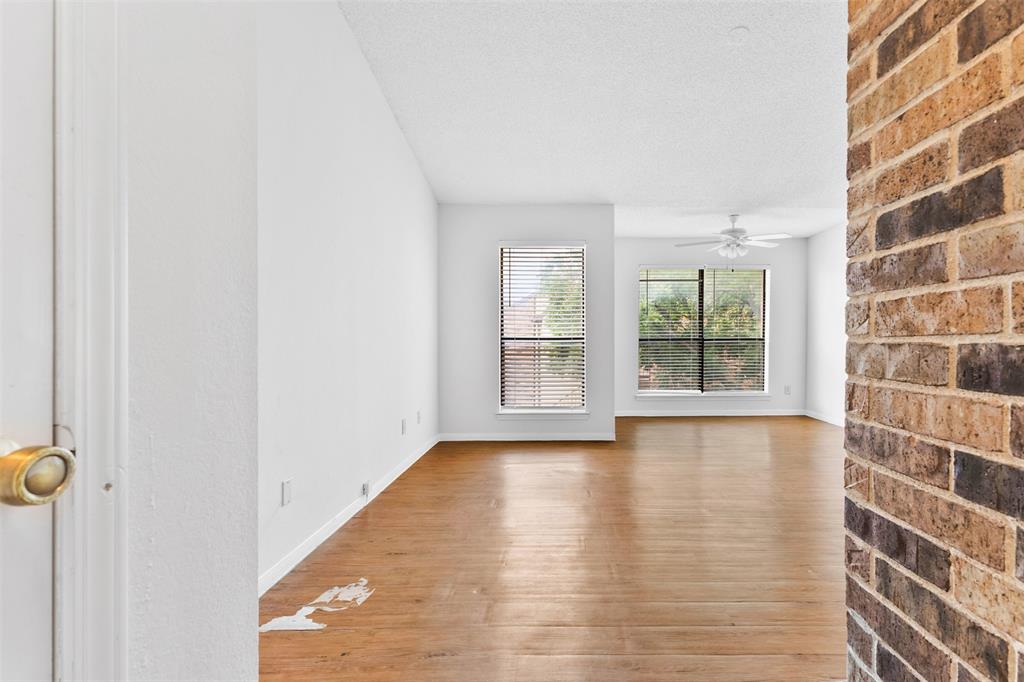 Cloisters Condo The - Residential