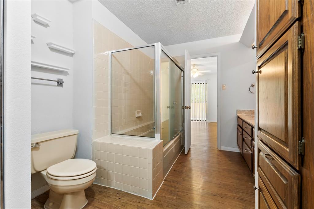 Cloisters Condo The - Residential
