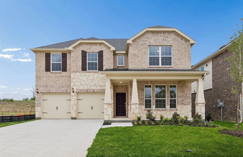 Gorgeous New Build in Creekview Meadows, Pilot Point:
Make your dream home a reality this Spring in the highly sought-after Creekview Meadows home! This exquisite two-story Albany Floorplan effortlessly combines space, style, and convenience. With 5 spacious bedrooms and 4 beautifully appointed bathrooms, this home is ideal for both families living and entertaining.
The Albany Floorplan brings you open concept living at its finest. The Gourmet Kitchen is a chef's delight, boasting top-of-the-line stainless steel appliances, sleek quartz countertops, and luxury vinyl flooring throughout, creating a warm and inviting atmosphere.