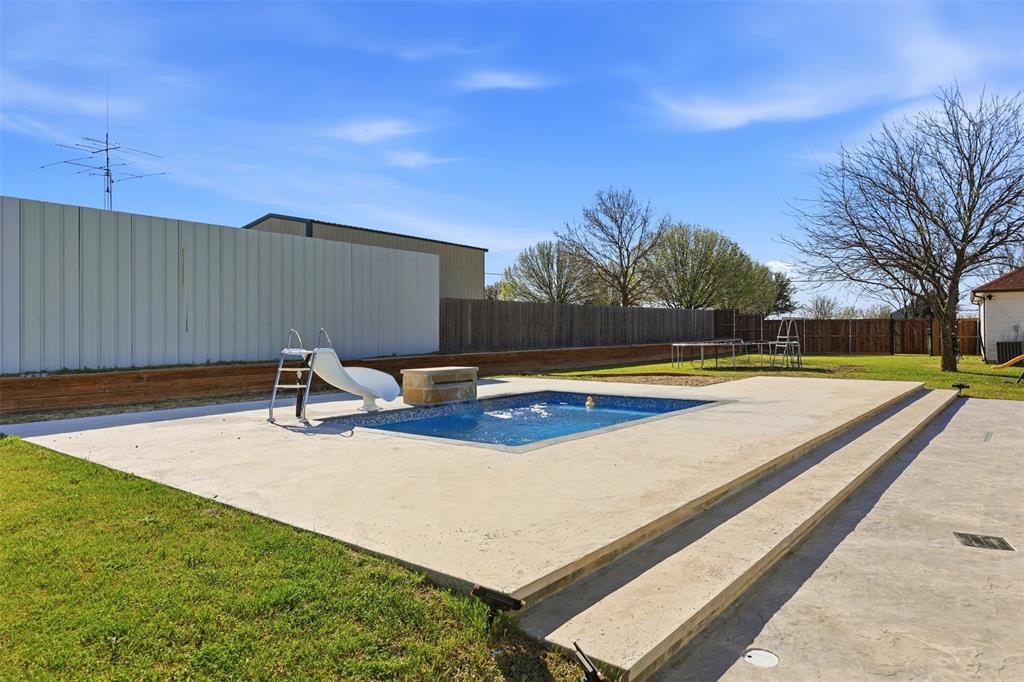 Lonesome Dove - Residential