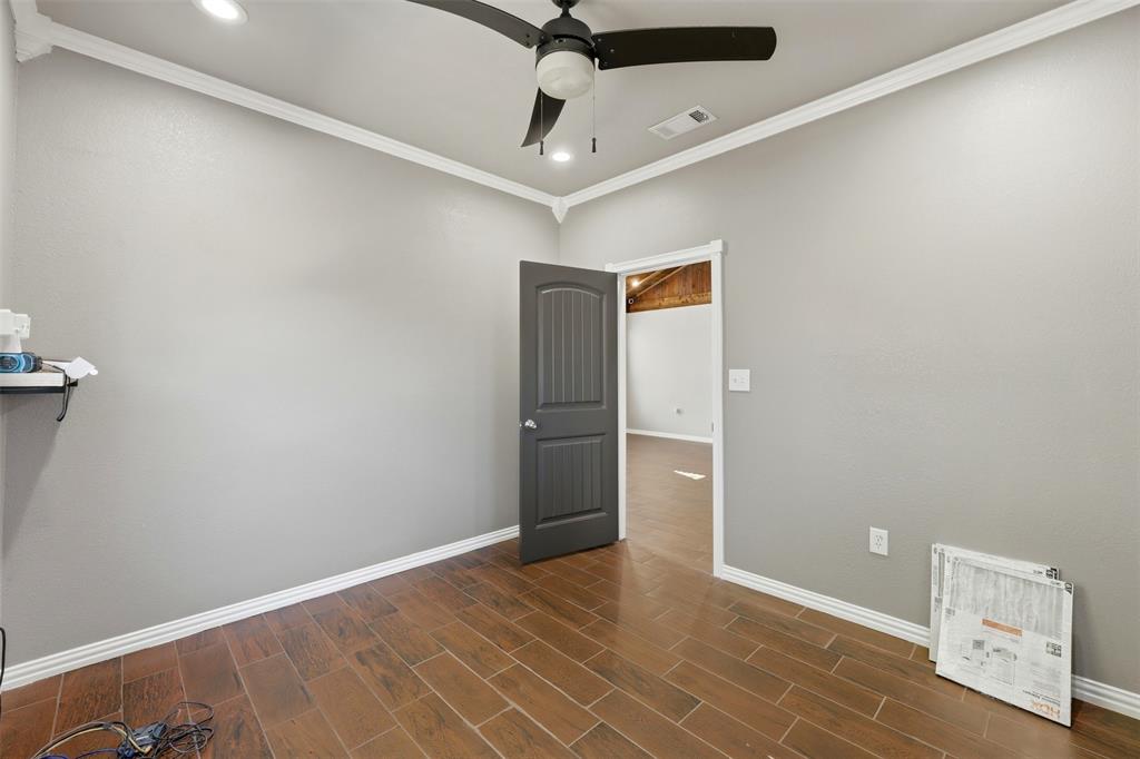 Lonesome Dove - Residential