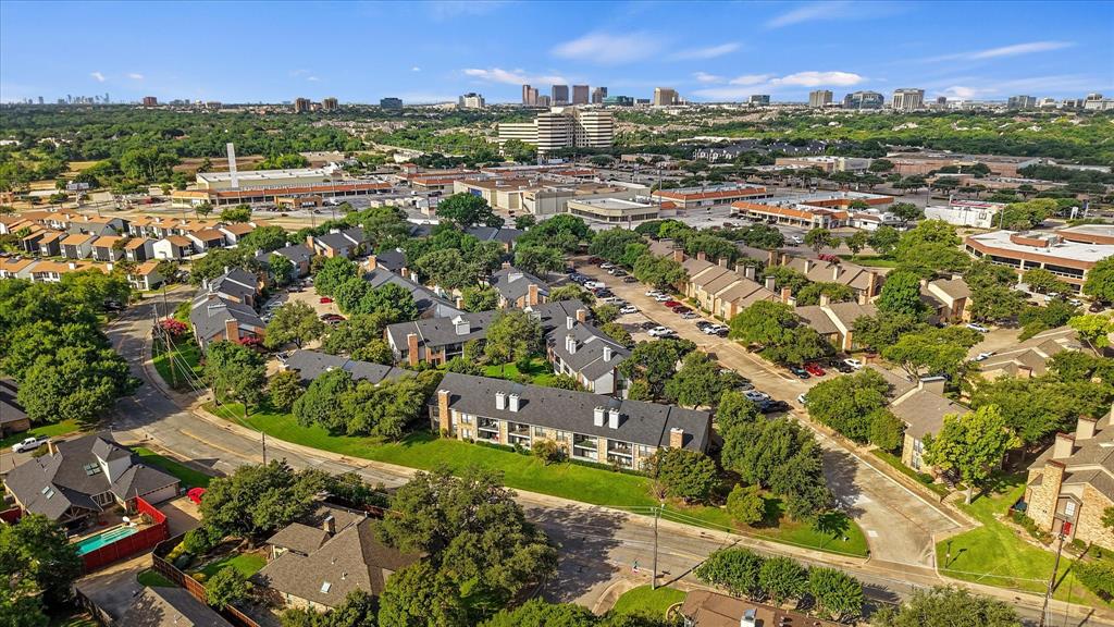 Preston Bend Village Condos - Residential