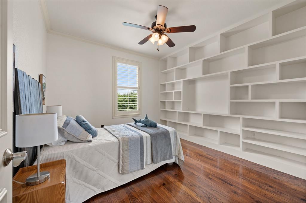 Southlake Town Square Brownsto - Residential