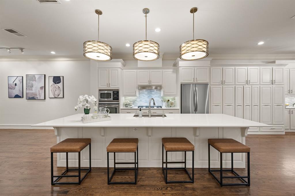 Southlake Town Square Brownsto - Residential