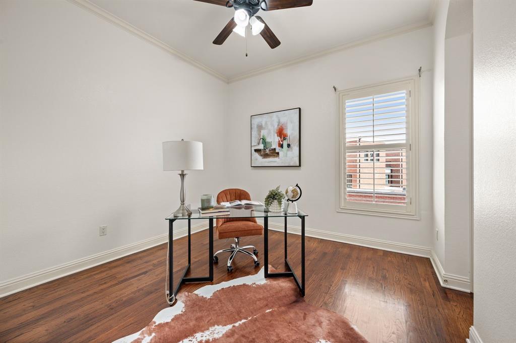 Southlake Town Square Brownsto - Residential