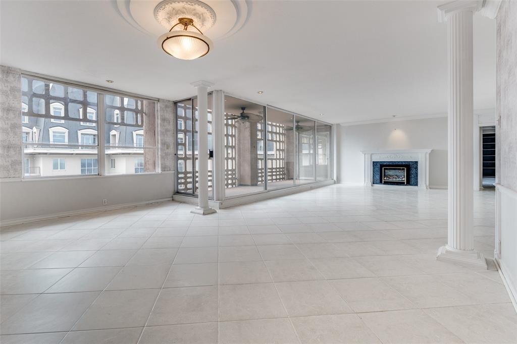 Condo 3525 - Residential