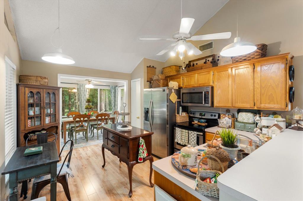 Holly Lake Ranch - Residential