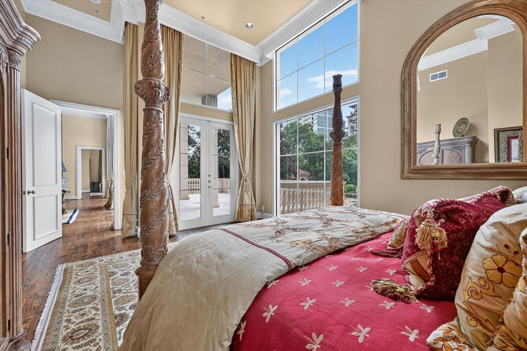 Plaza At Turtle Creek - Residential