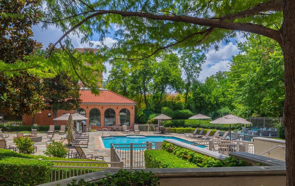 Plaza At Turtle Creek - Residential