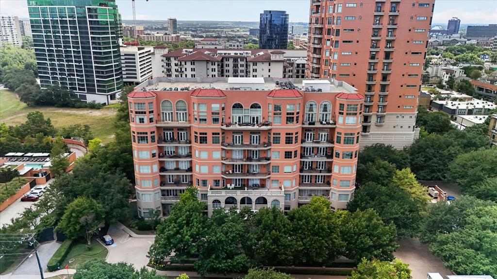 Plaza At Turtle Creek - Residential