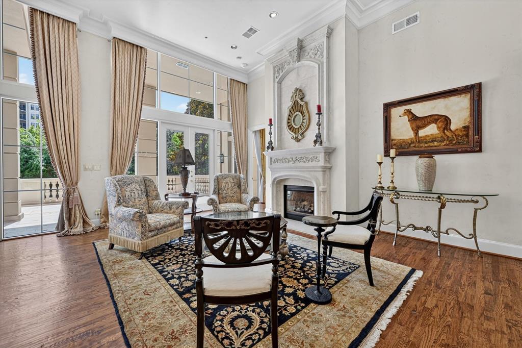 Plaza At Turtle Creek - Residential