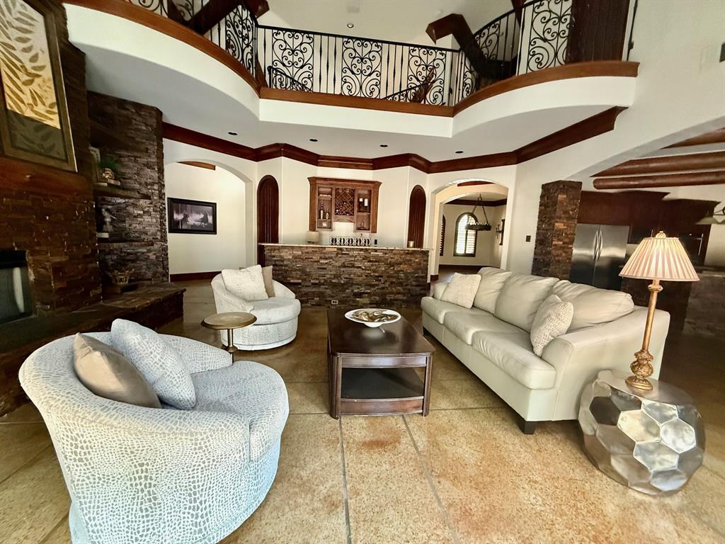 Twelve Oaks Ph I - Residential