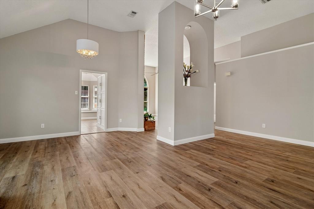 Lake Forest Garden - Residential