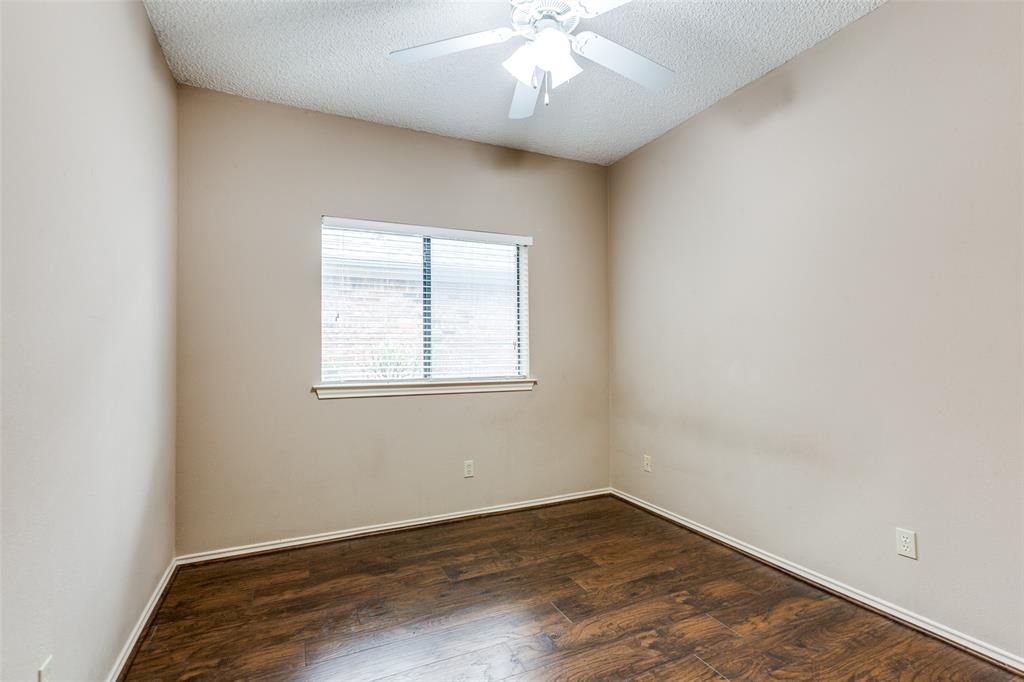 Oakridge  08 - Residential Lease