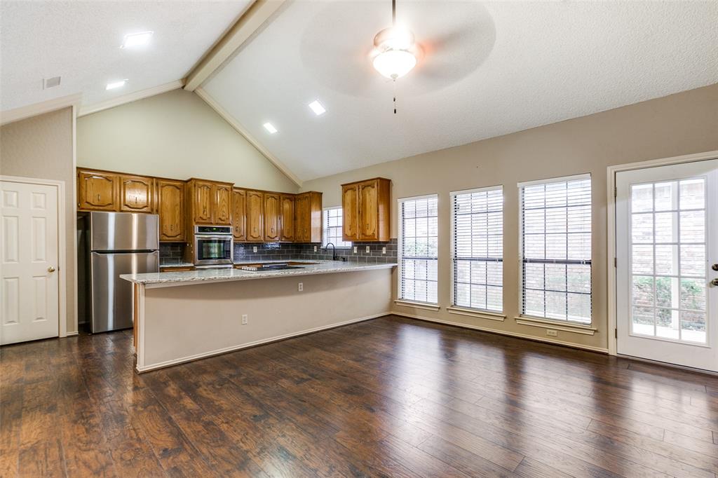 Oakridge  08 - Residential Lease