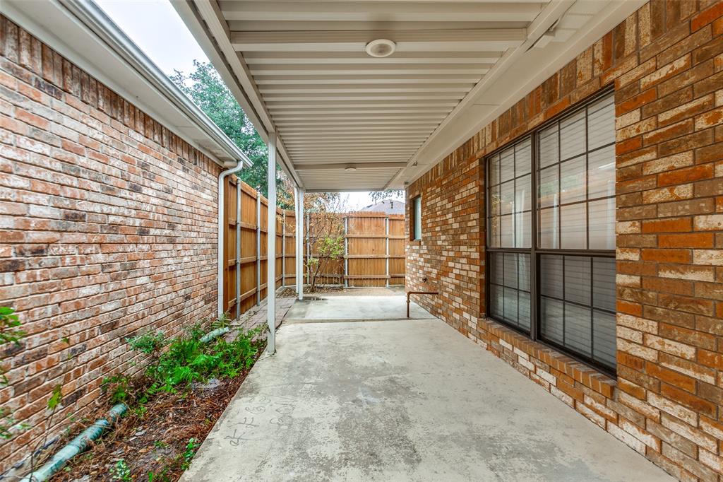 Oakridge  08 - Residential Lease