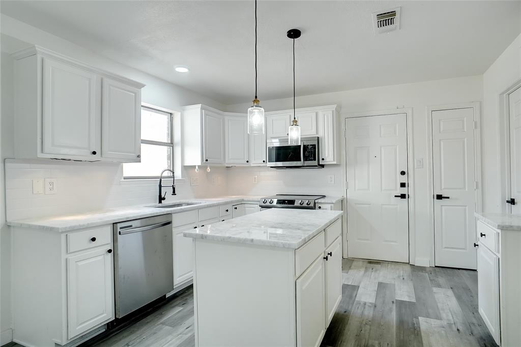 Foster Village Add - Residential