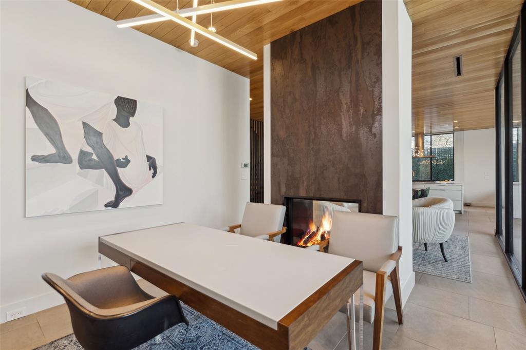 Wilshire Heights 03 - Residential