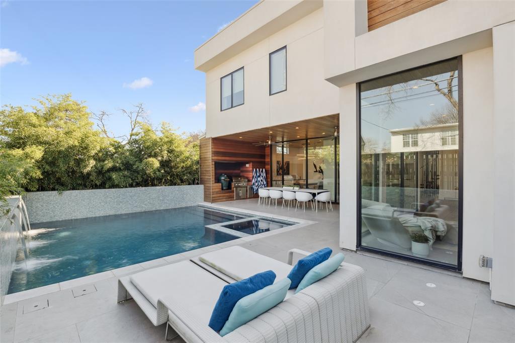 Wilshire Heights 03 - Residential