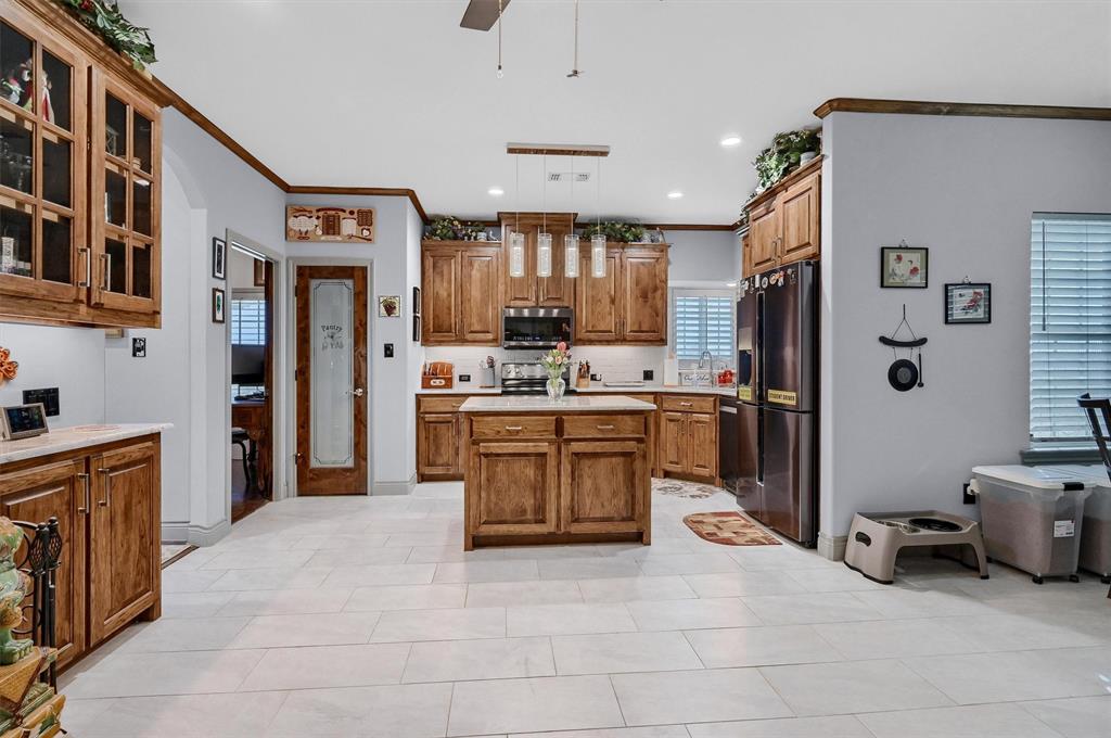J R 517 Acre Surv Abs #735 - Land