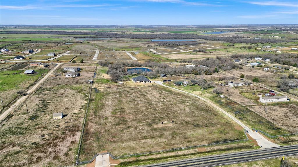 J R 517 Acre Surv Abs #735 - Land