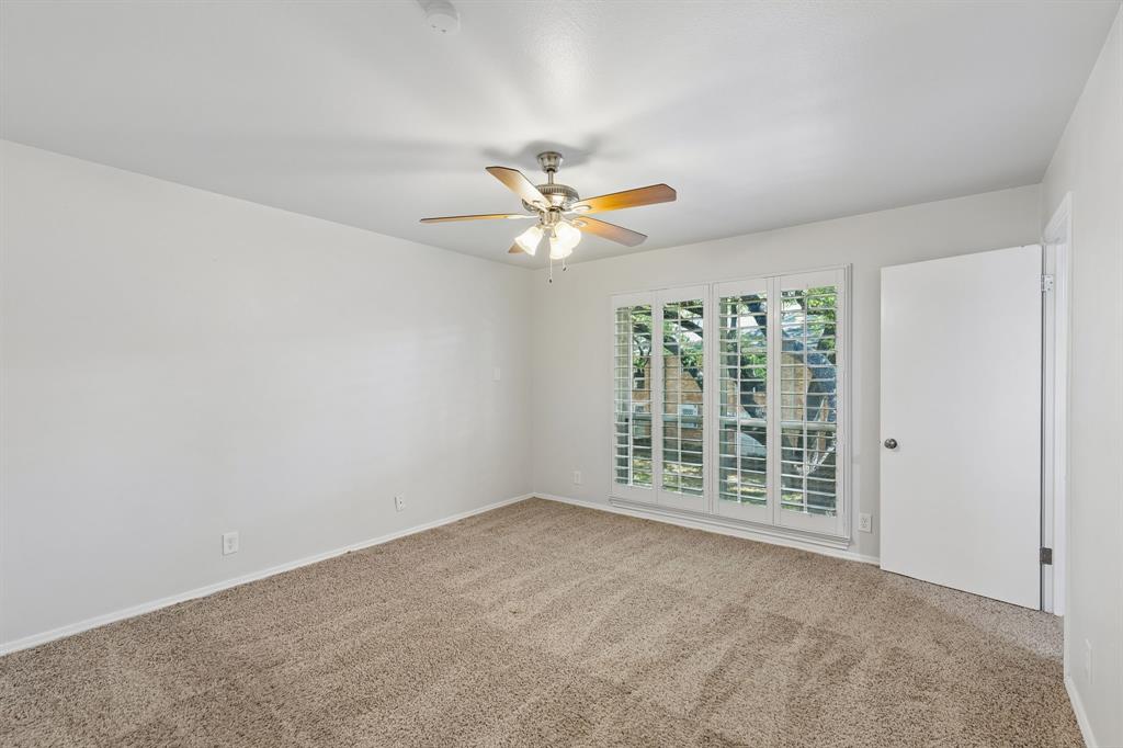 6040 Place Condos - Residential